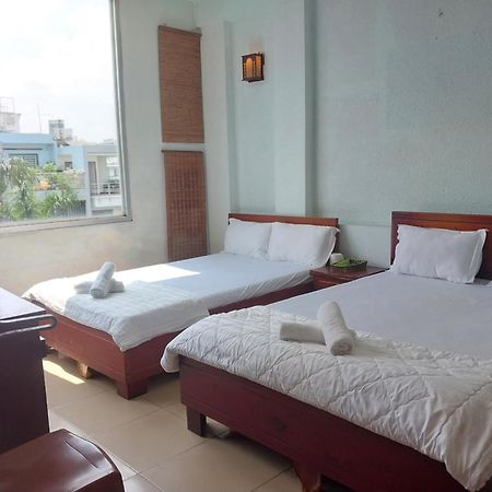Khach San Mai Hoang 2 Hotel Ho Chi Minh City Exterior photo